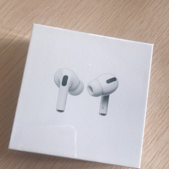 Other - Apple's new headphones